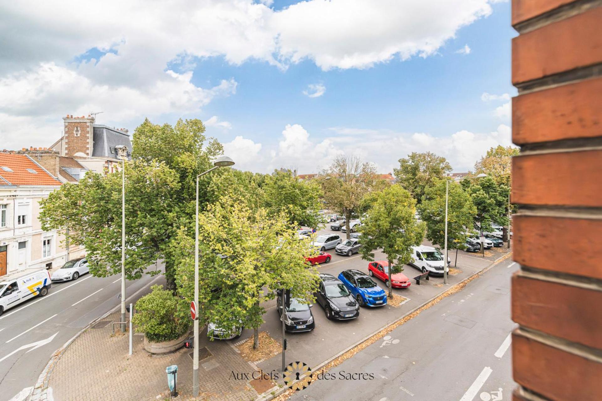 Maison De Ville Avec Cour Place Luton แร็งส์ ภายนอก รูปภาพ